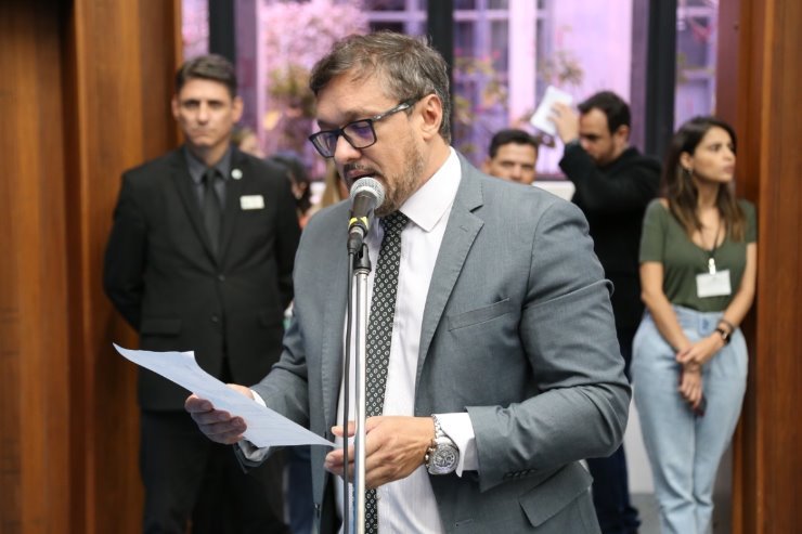 Proposta de Lucas de Lima institui ensino gratuito