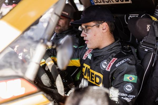 Bruno Conti, piloto estreante no Dakar finaliza no Top 6 geral dos UTVs T4, ao lado de Bianchi Prata