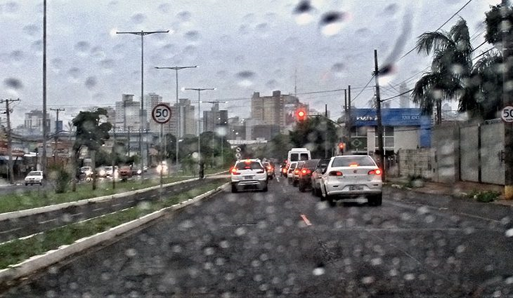 Chuvas isoladas podem atingir Centro-Norte do Estado no domingo