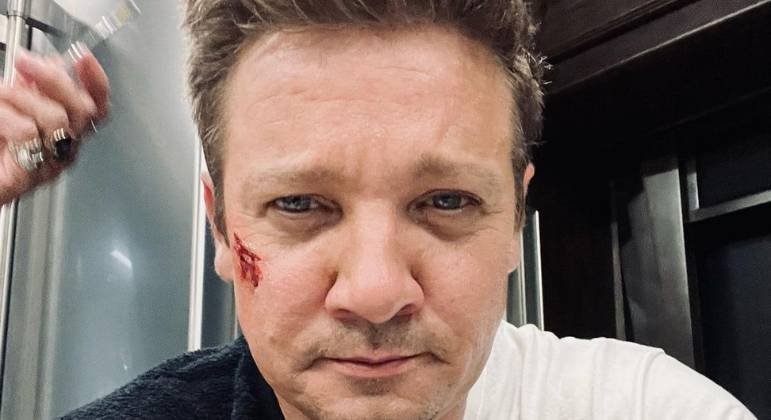 O que se sabe até o momento sobre o grave acidente de Jeremy Renner, astro da Marvel?