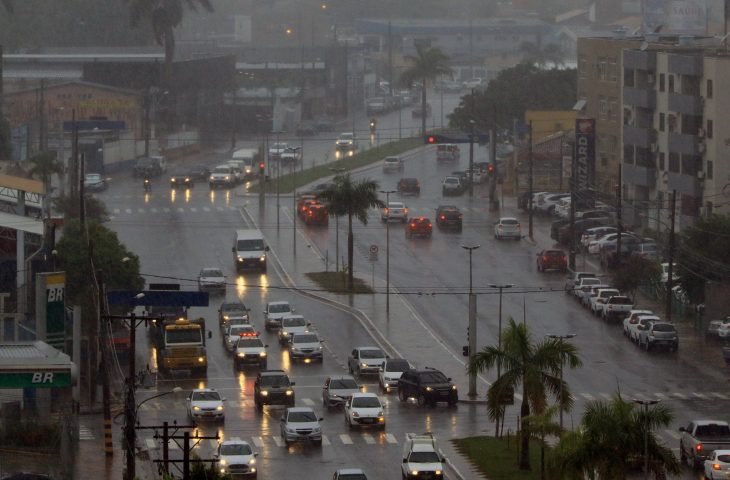 Chuvas moderadas abrem o final de semana em Mato Grosso do Sul