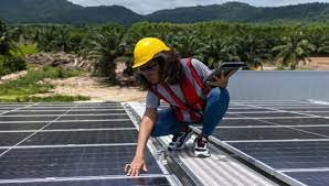 Com gestão feminina, fintech de energia solar cresce 163% e viabiliza projetos em mais de 130 mil unidades consumidoras no País