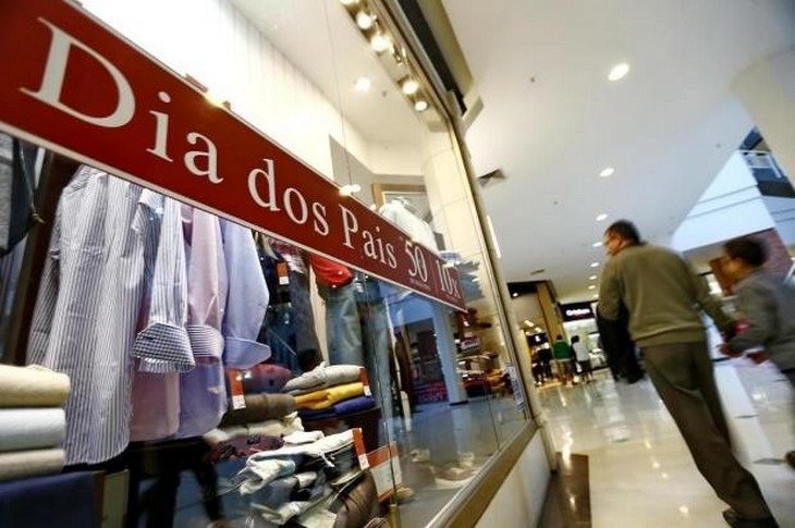 Dia dos Pais deve movimentar R$ 360 milhões no comércio de MS; 41% a mais que 2022