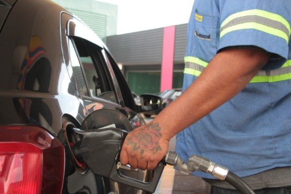 Preço do diesel cai na Região Centro-Oeste e é vendido a R$ 5,05