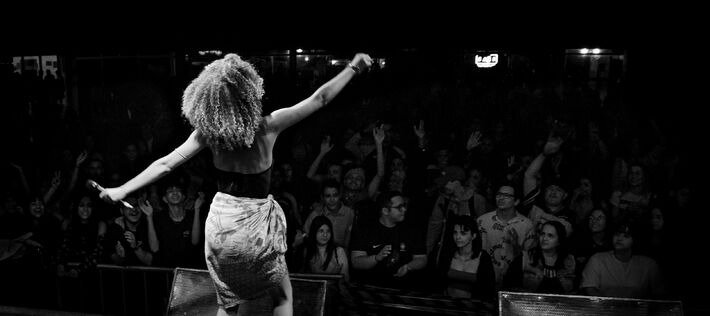 Começou nesta terça-feira o Festival O Canto Delas dedicado ao protagonismo feminino