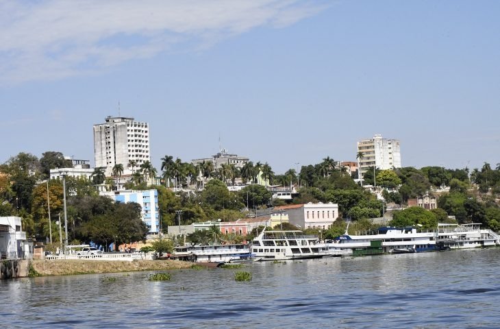 Em quatro dias de trabalho, equipes do Detran restabelecem sinalização em Corumbá