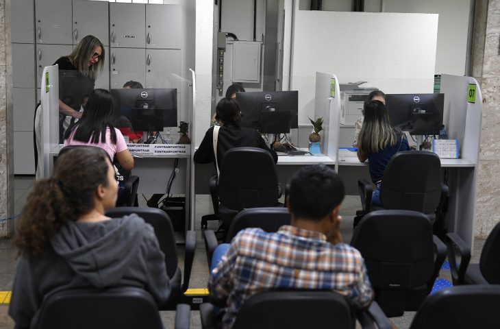 Mato Grosso do Sul começa a semana com 4,8 mil vagas de emprego em aberto na Funtrab