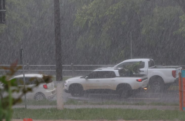 Probabilidade de chuvas embalam véspera de Natal de sul-mato-grossenses