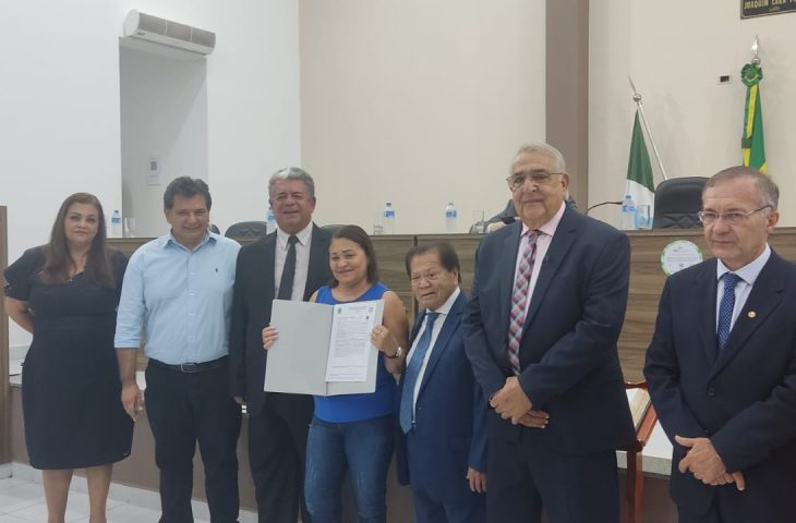 138 famílias de Bataguassu são contempladas com títulos de Regularização Fundiária