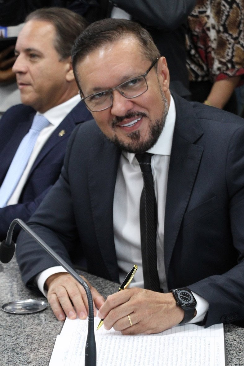 Deputado Lucas de Lima retorna do recesso e segue como 3º Secretário da ALEMS