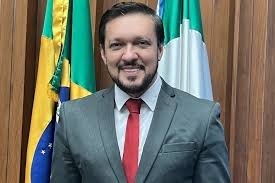 Deputado Lucas de Lima solicita instalação de poço artesiano para o distrito de Vila Sapé