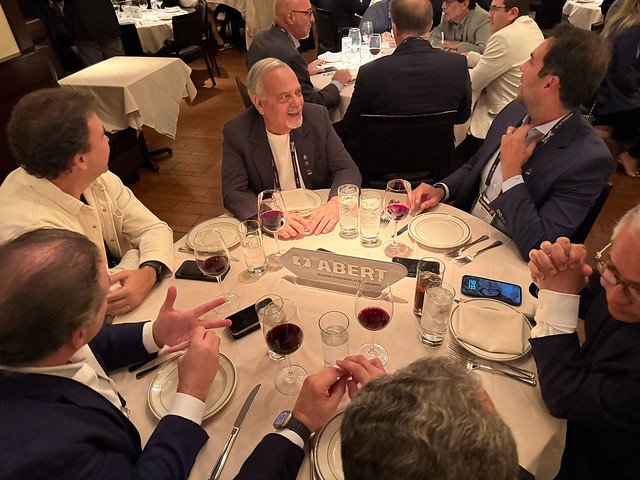 Radiodifusão e autoridades brasileiras prestigiam eventos da ABERT em Las Vegas